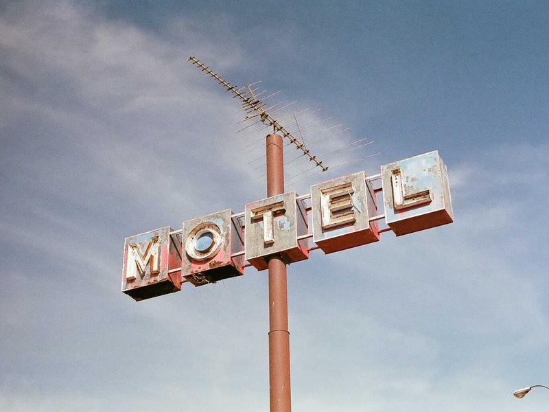鲁迅呐喊<br>mdttiro.cn 铁屋子里的闷雷